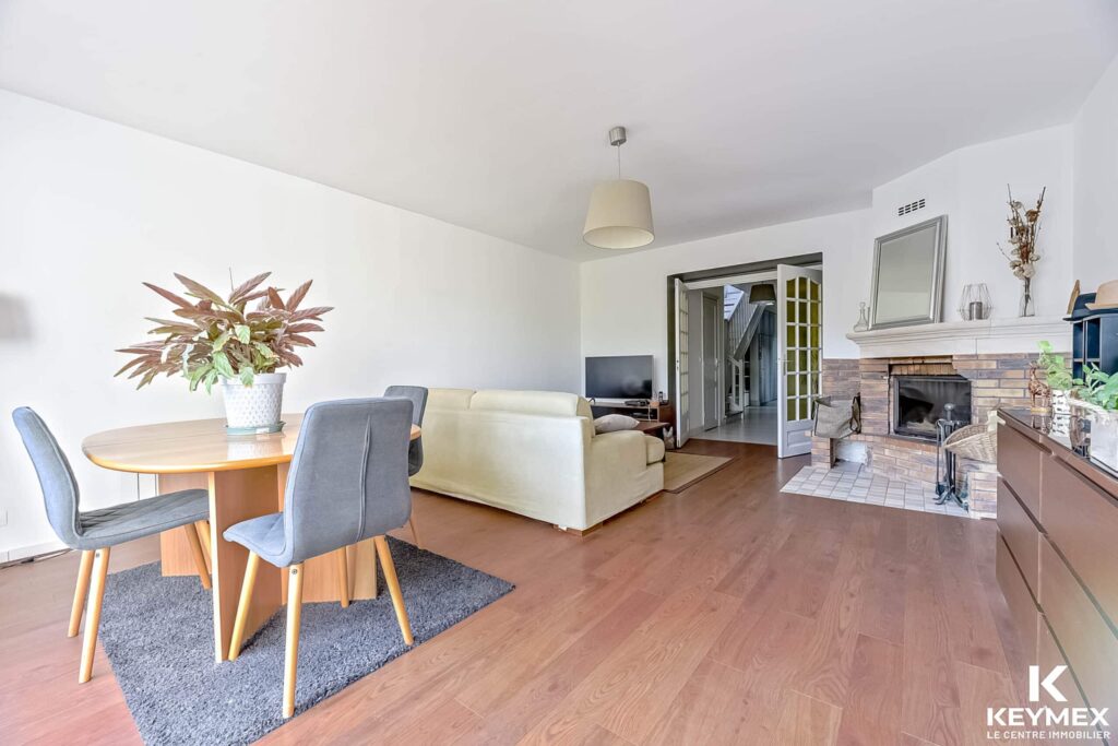 Maison Familiale Viarmes 6 pièces 153m²