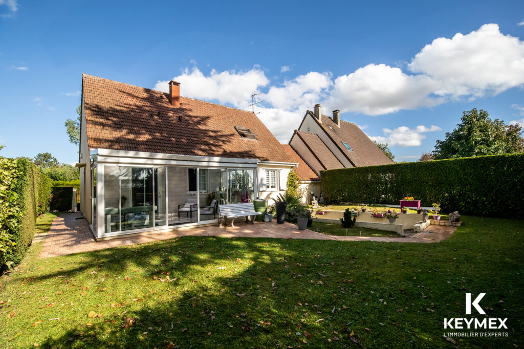 Maison Familiale Villaines sous Bois 115m²